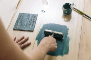 Hearth and Harrow makes hand-printed textile goods created from solvent-free non-toxic inks, natural textiles, and eco-friendly packaging. http://www.hearthandharrow.com/