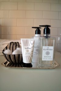 The hand wash and hand and body lotion are packaged in clear plastic bottles with black pump tops. White Flowers is a lush bouquet of fresh white flowers, blooming with gardenia, tuberose and jasmine. goo.gl/zBx9DA