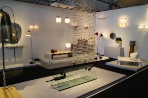 Galerie Kreo displays all kinds of vintage lights from the 1950s to the present day, including masterpieces by artist, Gino Sarfatti.