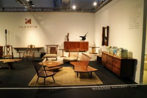 Founded in 1984 by Robert Aibel, Moderne Gallery is an internationally recognized space for 20th century decorative arts. It features work from the American Craft and Studio Movement from 1925 through 1990.