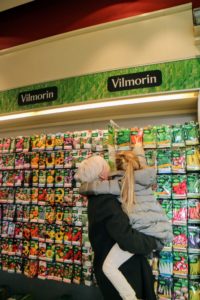 Following our visit to the great Palace, we stopped at a few shops. This one is Vilmorin, a wonderful French seed producer. Here are Jude and Alexis choosing this year's garden seeds. The shop is on the bank of the Seine. http://www.vilmorin-jardin.fr