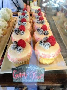 We also had the chance to visit the Sugar Bakeshop owned by architects turned bakers, Bill Bowick and David Bouffard. They offer a variety of homemade treats such as these grapefruit cupcakes topped with fresh fruit. http://www.sugarbake.com
