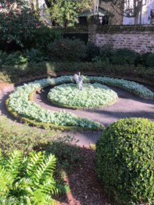 I love this circular walk. It was a beautiful tour through a very inspiring garden space.