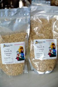 These Lady Gouldian Finch seed blends are designed to support the birds’ seasonal needs. These blends are carefully selected to provide the widest range of micronutrients for resting, breeding and molting seasons.