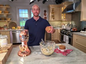 This is Eric Steigman, from Small Valley Milling in Halifax, Pennsylvania. On this show, he joins me to talk about the intricacies of faro, the ancient Italian grain - learn how to make farro chocolate-chunk cookies, and also spelt-nut crescents loaded with toasted nuts, irresistible whole-wheat almond-butter sandwich cookies, and wholesome but fabulous granola cookies. http://smallvalleymilling.com/
