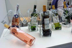 Many of the wines were displayed in interesting packaging. These are called "Ice Bags" and can hold a bottle of wine "on ice".