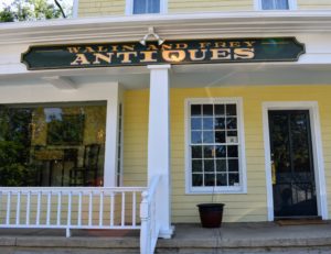 Yesterday, my assistant, Shqipe Lulanaj, went to Woodbury to pick up something I had recently purchased. This is Tucker Frey Antiques, a shop specializing in 18th and early 19th century pieces. http://www.walinfreyantiques.com/