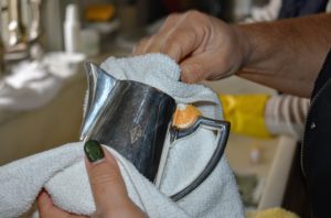 And then dry the silver thoroughly right away with a soft towel to avoid any water marks.