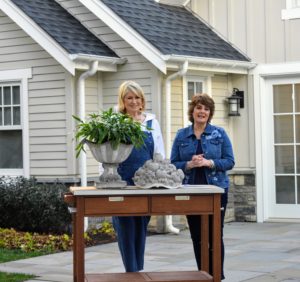 At the end of the day, QVC host, Jill Bauer, and I showed my planter all planted up with ferns. It was great to be outdoors and to share all these exciting products with you. Please follow me on Twitter @MarthaStewart and on Instagram @MarthaStewart48 for details about my next appearance on QVC.