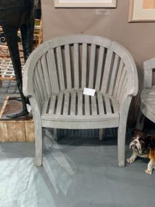 I also liked this garden chair from Village Braider Antiques in Plymouth, Massachusetts - a family owned business that's been selling antique elements for more than 35-years. https://www.villagebraider.com/