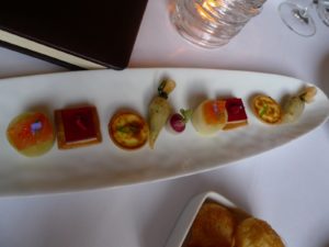 The amuse bouches - little appetizer tastes - were exquisite small  bites - lovely hors d'oeuvres.