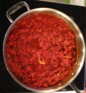 This is the tomato sauce flavored with garlic, capers, red pepper flakes, salt and pepper.