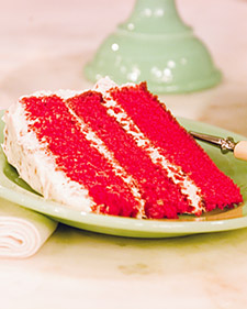 Rachel Cheatwood shares her traditional red velvet cake recipe. (OAD: 12/08/1999)
