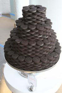 He also displayed this Oreo cookie cake, as seen in the same story.
