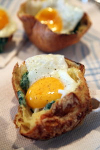 The popovers were cut in half and filled with creamed spinach and a fried egg - YUM!