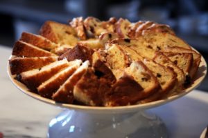 Panettone is the Italian Christmas cake - it was not the favorite at the party - everyone wanted more rich, more different.