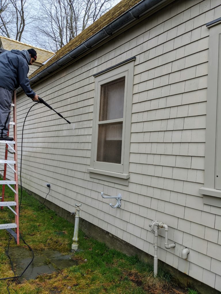 Washing the Outbuildings and Pergolas - The Martha Stewart Blog