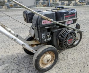 Power edgers are easy to use – just line up the edger blade on the outline of the garden bed and turn it on. On this gas-powered machine, one has to pull a cord to start the motor.