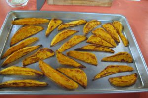 We also made roasted sweet potato wedges, a heart-healthy variation on classic French fries.  The potato wedges are tossed in a little olive oil and baked until tender and lightly browned.