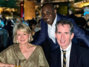 We couldn't go to Dubai without meeting up with former colleague Ron Thomas. Ron was the Vice President of Human Resources for my company, Martha Stewart Living Omnimedia. He's been working here in the UAE for several years. Kevin, Ron and I had a great time catching up.