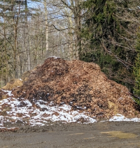 Other piles include this leaf mold, which is compost produced by the decomposition of shaded deciduous shrub and tree leaves, primarily by fungal breakdown in a slower cooler manner.