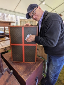 Here's art and antiques dealer, Vincent Manzo.