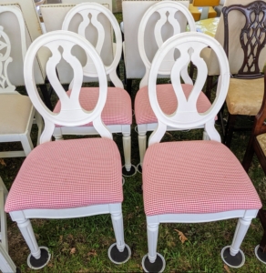Four chairs in great condition... for sale!