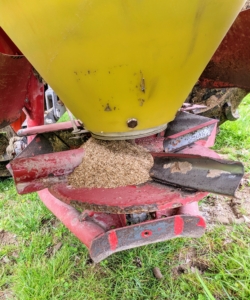 Broadcast spreaders distribute seed in a fan-like pattern in all directions and cover a wider area per pass than drop spreaders. As the tractor moves, the fan throws the seed that falls out of the bottom of the spreader.