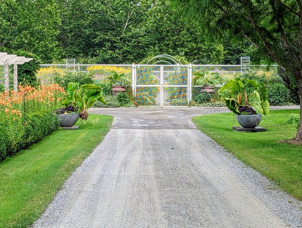 Maintaining a Gravel Driveway The Martha Stewart Blog