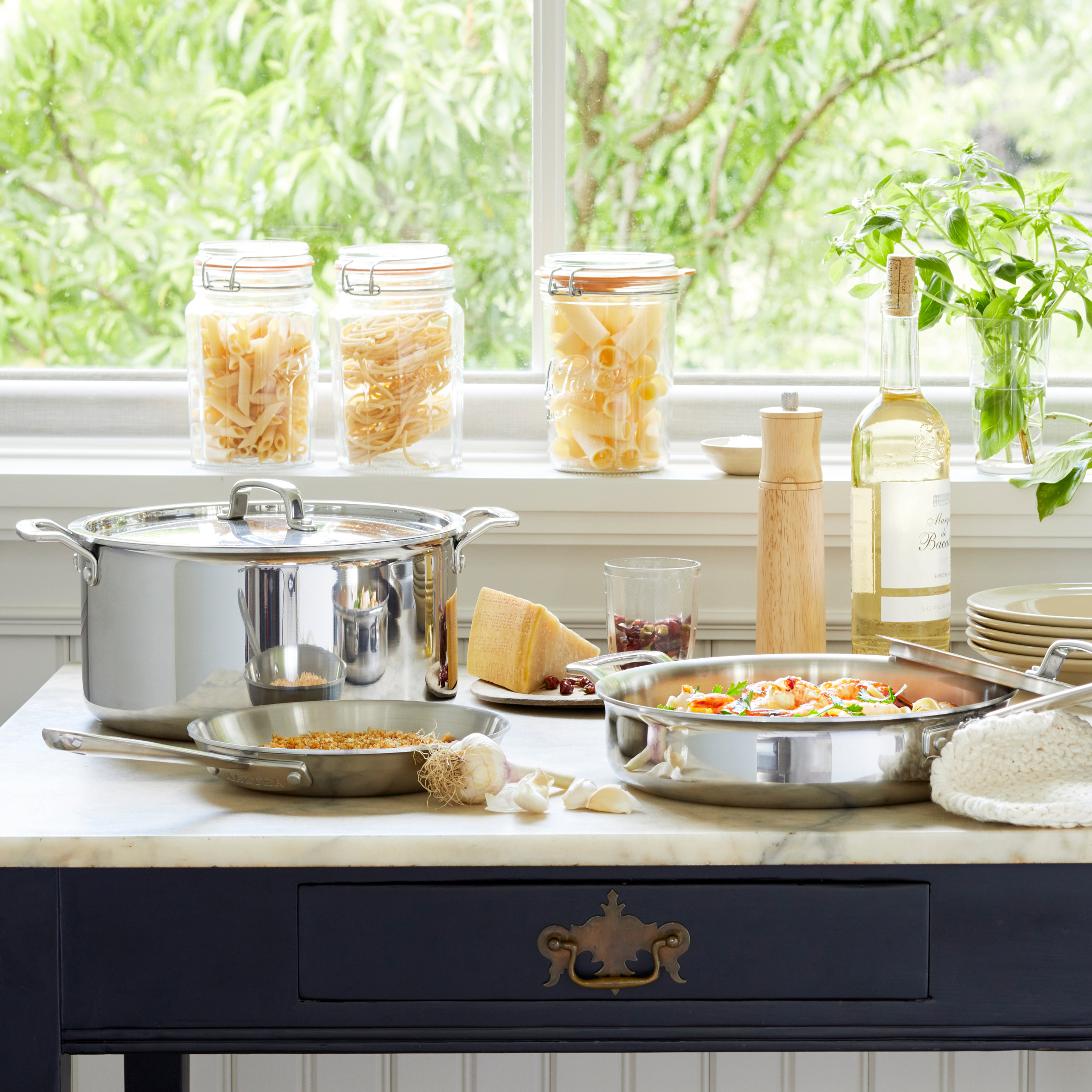 Martha Stewart - Visit the Martha Stewart Shop to order the elegant,  versatile copper cookware that Martha handpicked for her new Las Vegas  restaurant, The Bedford. Shop the copper collection from MARTHA