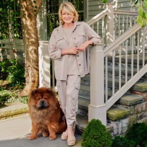 Whenever I work on a new apparel collection, I always test every piece myself. It's important to me that I offer only those items that I like to wear - and I love this collection. Every piece is versatile, stylish, and so comfortable. Here I am at my farm with my handsome Chow Chow, Emperor Han, in my Relaxed Utility Shirt, and Relaxed Cargo Pants with my Slub Cotton Crewneck T-Shirt - all in taupe.