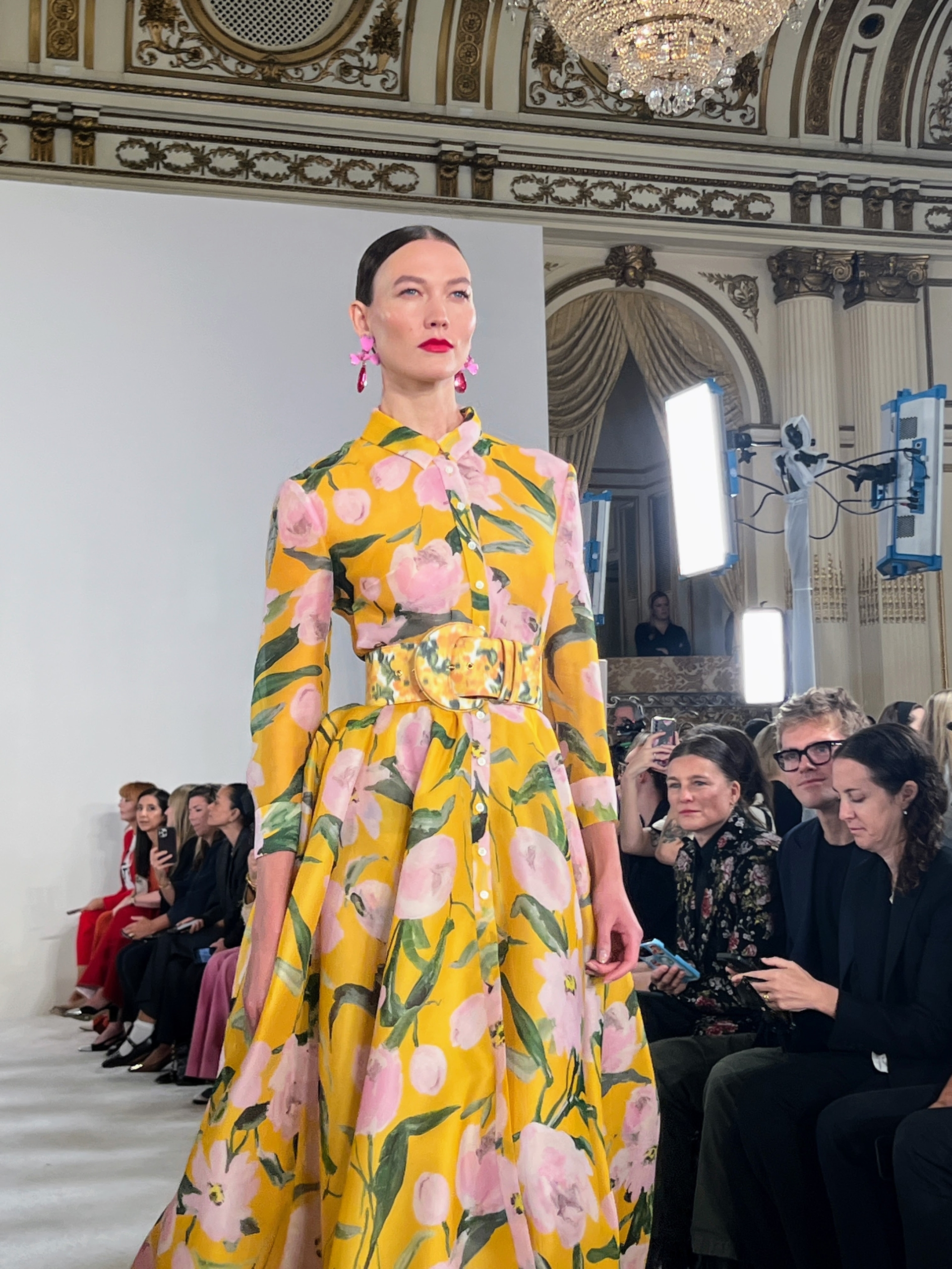 What To Expect at New York Fashion Week 2022 - Yamron Jewelers