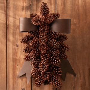 This is my Pinecone Door Swag - use it all season long for many years. I love its rich brown tones that will fit into any room's décor.