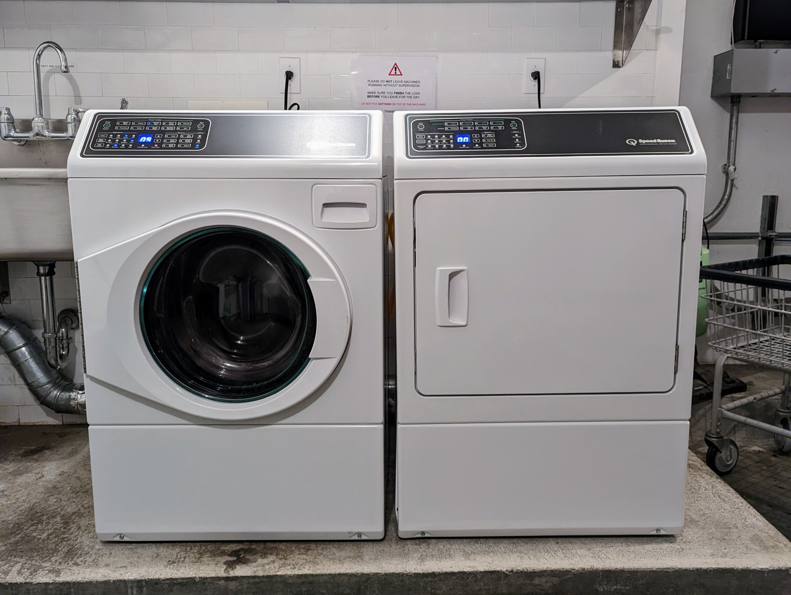 Speed Queen® DR7 7.0 Cu. Ft. White Front Load Electric Dryer, Don's  Appliances