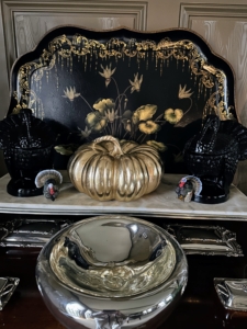 More turkeys were displayed on this side table in my Brown Room.