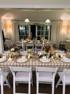 Judy Morris, who has worked with me for 30-years spent her Thanksgiving with family at her brother's home here in Westchester, New York. The table was decorated in a woodland theme.