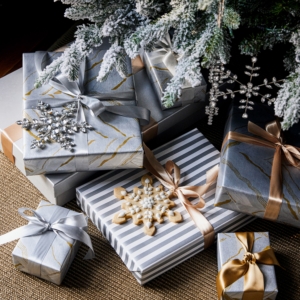 Click on the image of the gifts underneath the tree and go straight to our shopping page to find great gift wrap, bags, and accessories. Because our Martha-logue is part content, part catalog, it's all so easy to see how our products fit together before you shop.