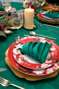 My Holiday Collection at Macy's always includes lots of decorative pieces in fun colors and styles. Choose from dinnerware, serving accessories, and table linens in red and green and gold-tone accents.