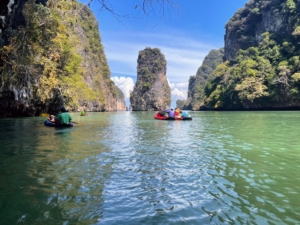 Before 1974, the island was a rarely visited; however, it was chosen as one of the locations for the 1974 James Bond film "The Man with the Golden Gun." After the movie release it turned into a popular tourist destination and was named James Bond Island.