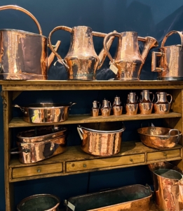 And I also love copper. I have a large collection - many pieces decorate the studio kitchen of my guest house at the farm.