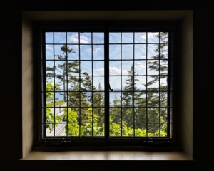 Skylands is so relaxing - I always enjoy my stays here. This is a window in one of the bedrooms looking out onto Seal Harbor.