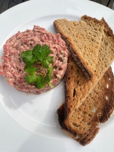 Among the dishes we enjoyed - minced beef fillet tartare.