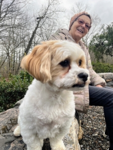 Claudia's parents also drove down from Montréal. Here is Claudia's dog, Cenzo, with her mom.