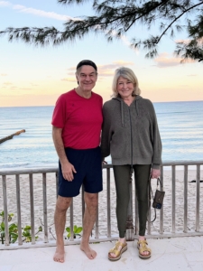 Do you recognize who I am with in this photo? It's Dr. Mehmet Oz. He invited me over to see his gorgeous Addison Mizner designed 1919 mansion.