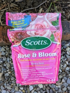 We're using Scotts Rose & Bloom, which provides a steady feeding that boosts blooms on roses, annuals, and perennials.