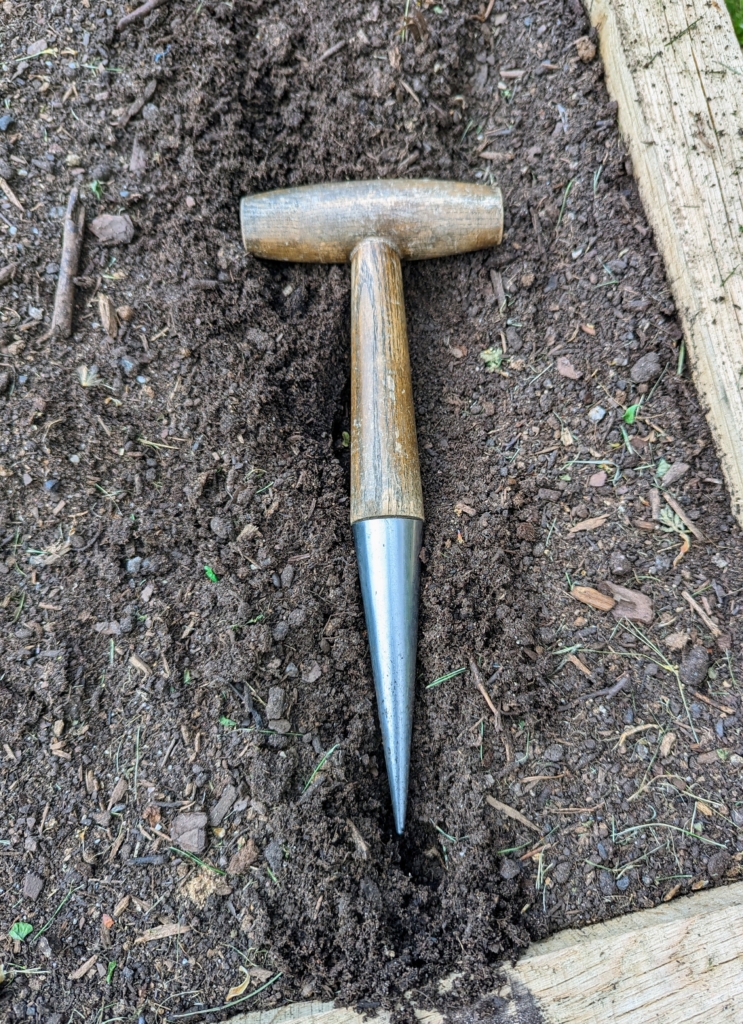 Preparation Rake Planting Onions and Leeks - The Martha Stewart Blog