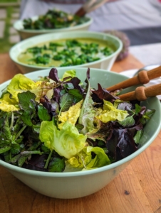 I also offered two fresh and organic salads. This lettuce salad is made with young lettuces, also from my garden, dressed with a light vinaigrette.