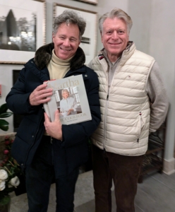 Here are two more happy customers who just got their books signed. I enjoy meeting all these guests and talking to them about my books and products – it allows me to get firsthand feedback.