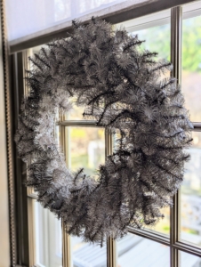 Here's a wreath on another window - using different kinds adds texture and interest to the rooms.