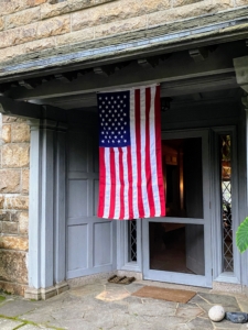 I hope you can enjoy the gorgeous colors of the hydrangeas where you are. And I hope you all have a very joyful and safe July 4th holiday weekend!